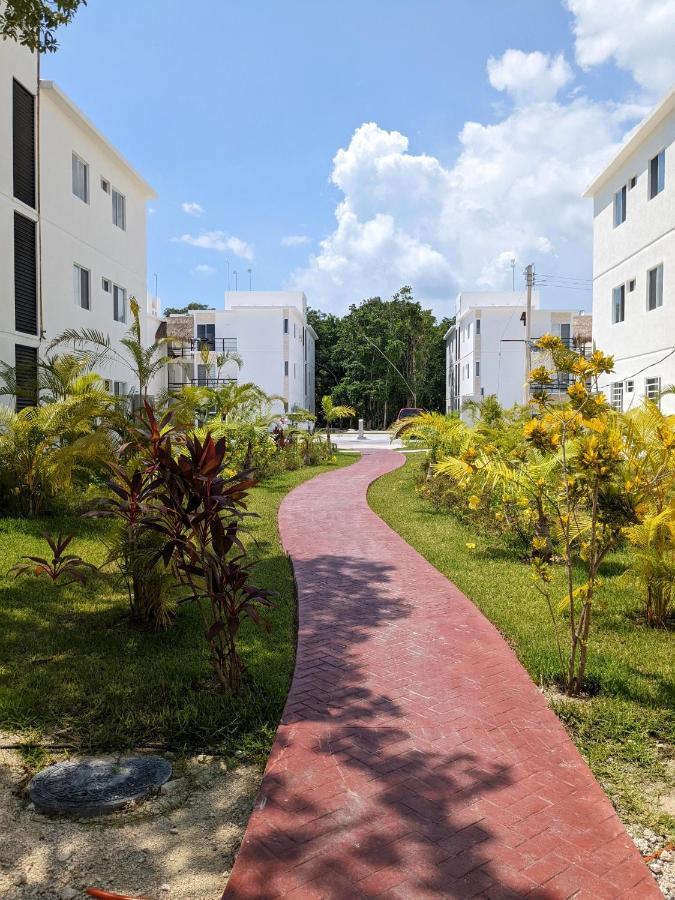 2-Bedroom Condo By The Jungle W/ Swimming Pool Puerto Morelos Kültér fotó